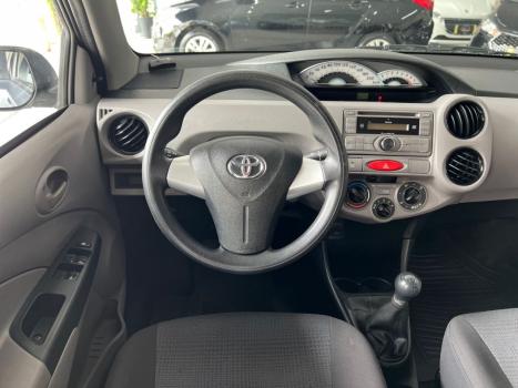 TOYOTA Etios Sedan 1.5 16V 4P FLEX XS, Foto 4