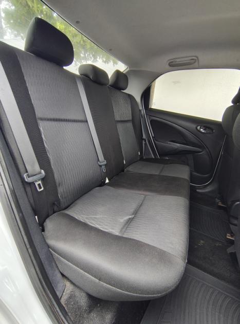 TOYOTA Etios Sedan 1.5 16V 4P FLEX X PLUS AUTOM�TICO, Foto 9