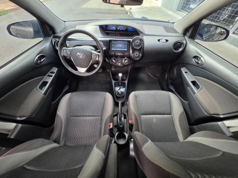 TOYOTA Etios Sedan 1.5 16V 4P FLEX X PLUS AUTOM�TICO, Foto 11