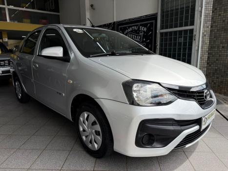 TOYOTA Etios Sedan 1.5 16V 4P FLEX X AUTOM�TICO, Foto 1