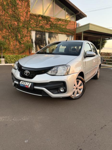 TOYOTA Etios Sedan 1.5 16V 4P FLEX XS AUTOM�TICO, Foto 4