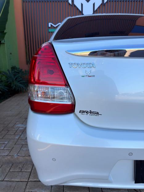 TOYOTA Etios Sedan 1.5 16V 4P FLEX XLS AUTOM�TICO, Foto 10