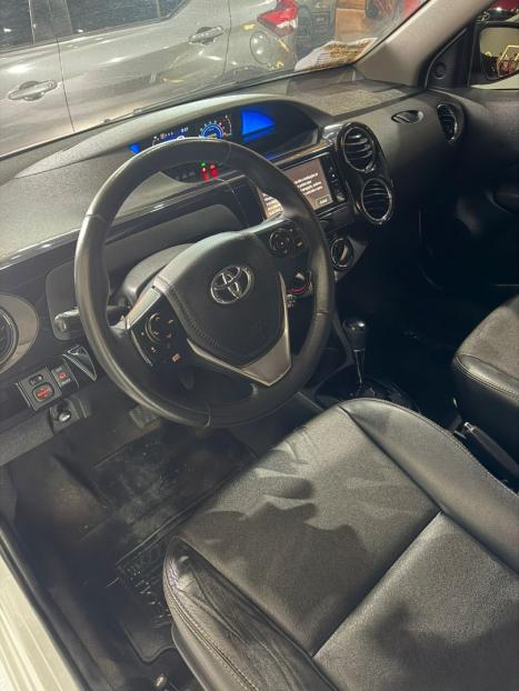 TOYOTA Etios Sedan 1.5 16V 4P FLEX XLS AUTOM�TICO, Foto 13