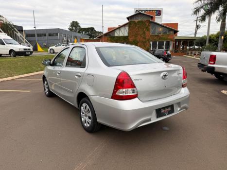 TOYOTA Etios Sedan 1.5 16V 4P FLEX X AUTOM�TICO, Foto 7