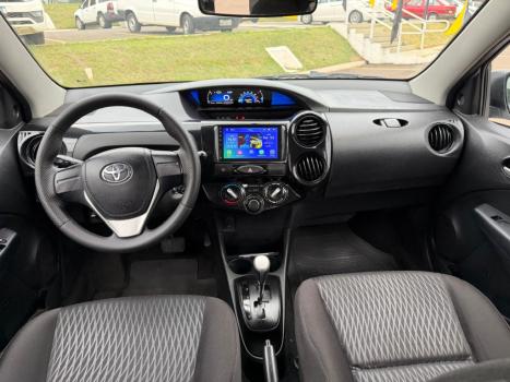 TOYOTA Etios Sedan 1.5 16V 4P FLEX X AUTOM�TICO, Foto 9