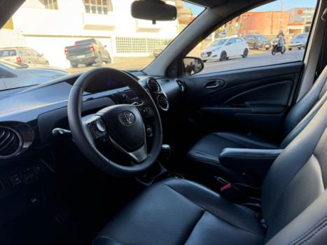 TOYOTA Etios Sedan 1.5 16V 4P FLEX X PLUS AUTOM�TICO, Foto 10