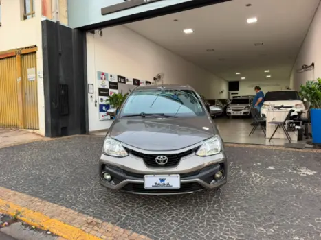 TOYOTA Etios Sedan 1.5 16V 4P FLEX XS, Foto 2