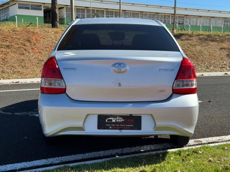 TOYOTA Etios Sedan 1.5 16V 4P FLEX X, Foto 5
