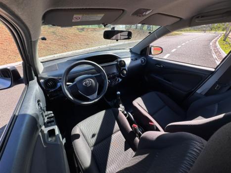 TOYOTA Etios Sedan 1.5 16V 4P FLEX X, Foto 13