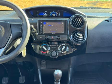 TOYOTA Etios Sedan 1.5 16V 4P FLEX X, Foto 16