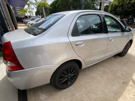 TOYOTA Etios Sedan 1.5 16V 4P FLEX XLS, Foto 7