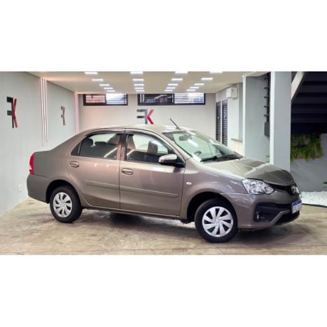 TOYOTA Etios Sedan 1.5 16V 4P FLEX XS, Foto 4