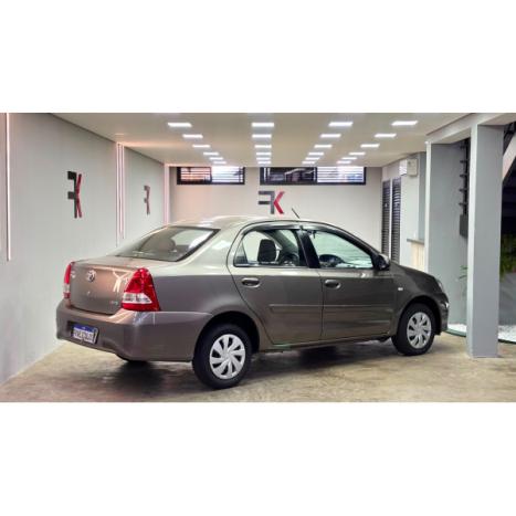 TOYOTA Etios Sedan 1.5 16V 4P FLEX XS, Foto 5