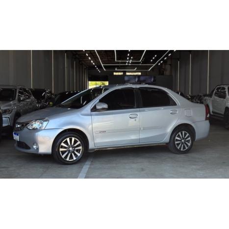 TOYOTA Etios Sedan 1.5 16V 4P FLEX PLATINUM, Foto 2