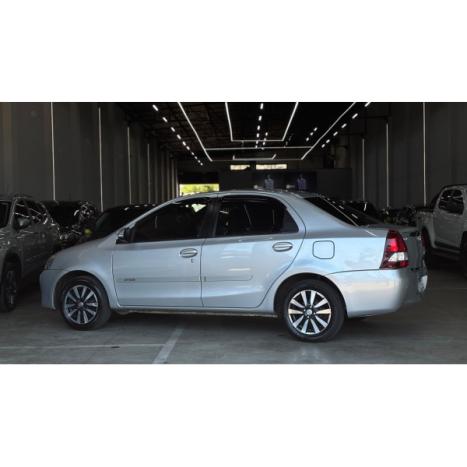 TOYOTA Etios Sedan 1.5 16V 4P FLEX PLATINUM, Foto 6