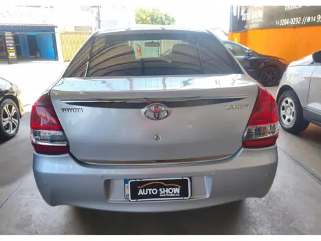 TOYOTA Etios Sedan 1.5 16V 4P FLEX PLATINUM, Foto 11