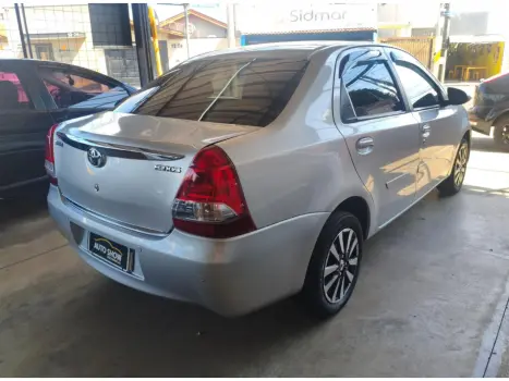 TOYOTA Etios Sedan 1.5 16V 4P FLEX PLATINUM, Foto 12