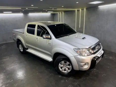 TOYOTA Hilux , Foto 1