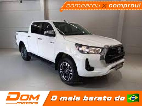 TOYOTA Hilux Caminhonete 2.8 16V SRV 4X4 DIESEL CABINE DUPLA AUTOMTICO, Foto 1
