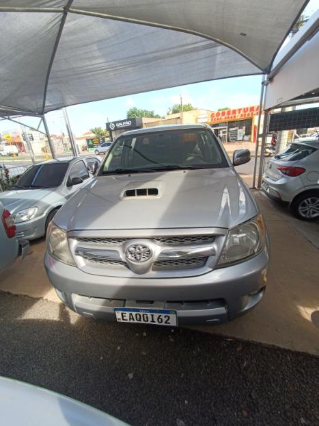 TOYOTA Hilux Caminhonete 2.4 4P 4X4 DIESEL CABINE DUPLA, Foto 5 TOYOTA Hilux Caminhonete 2.4 4P 4X4 DIESEL CABINE DUPLA, Foto 5