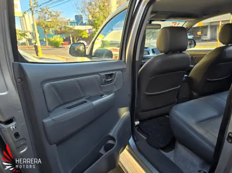 TOYOTA Hilux Caminhonete 2.7 16V 4P SRV FLEX 4X4  CABINE DUPLA AUTOMTICO, Foto 7