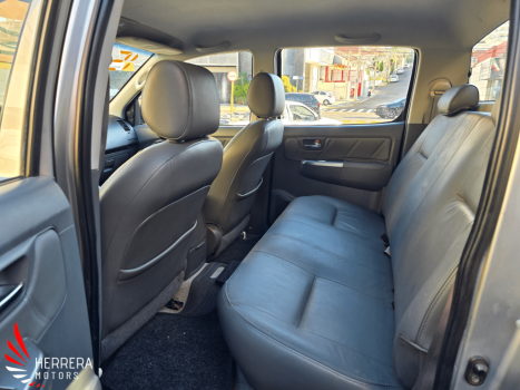 TOYOTA Hilux Caminhonete 2.7 16V 4P SRV FLEX 4X4  CABINE DUPLA AUTOMTICO, Foto 8