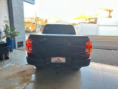 TOYOTA Hilux Caminhonete 2.8 16V SRX 4X4 DIESEL CABINE DUPLA AUTOMTICO, Foto 5