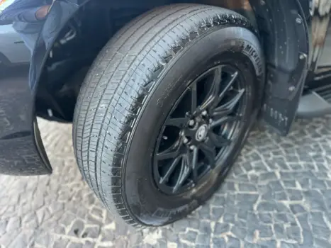 TOYOTA Hilux Caminhonete 2.8 16V SRX 4X4 DIESEL CABINE DUPLA AUTOMTICO, Foto 13