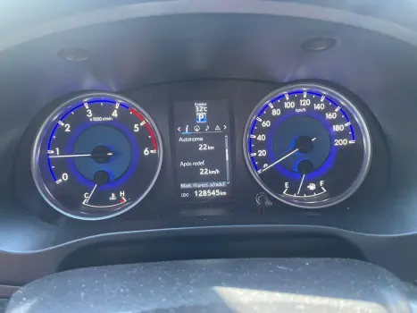 TOYOTA Hilux Caminhonete 2.8 16V SRX 4X4 TURBO DIESEL CABINE DUPLA AUTOMTICO, Foto 9