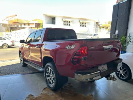 TOYOTA Hilux Caminhonete 2.8 16V SRV 4X4 DIESEL CABINE DUPLA AUTOMTICO, Foto 6