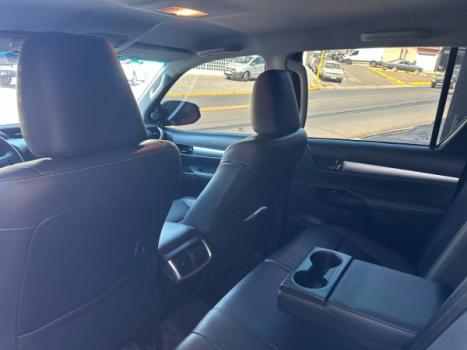 TOYOTA Hilux Caminhonete 2.8 16V SRV 4X4 DIESEL CABINE DUPLA AUTOMTICO, Foto 11