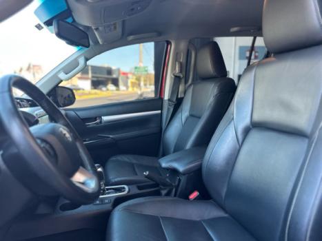 TOYOTA Hilux Caminhonete 2.8 16V SRV 4X4 DIESEL CABINE DUPLA AUTOMTICO, Foto 13