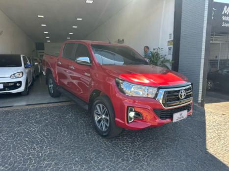 TOYOTA Hilux Caminhonete 2.8 16V SRV 4X4 DIESEL CABINE DUPLA AUTOMTICO, Foto 18