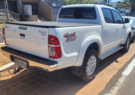 TOYOTA Hilux Caminhonete 3.0 16V 4P 4X4 SRV TURBO DIESEL CABINE DUPLA AUTOMTICO, Foto 4