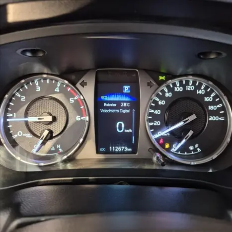 TOYOTA Hilux Caminhonete 2.8 16V SRV 4X4 DIESEL CABINE DUPLA AUTOMTICO, Foto 8