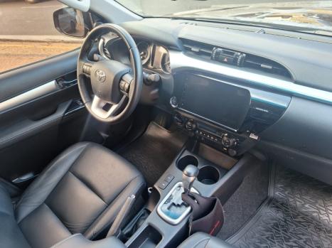 TOYOTA Hilux Caminhonete 2.8 16V SRV 4X4 DIESEL CABINE DUPLA AUTOMTICO, Foto 11