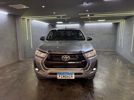 TOYOTA Hilux Caminhonete 2.8 16V SRV 4X4 DIESEL CABINE DUPLA AUTOMTICO, Foto 2