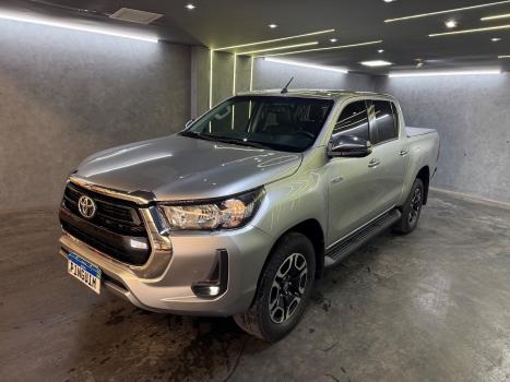 TOYOTA Hilux Caminhonete 2.8 16V SRV 4X4 DIESEL CABINE DUPLA AUTOMTICO, Foto 3