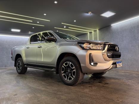 TOYOTA Hilux Caminhonete 2.8 16V SRV 4X4 DIESEL CABINE DUPLA AUTOMTICO, Foto 4