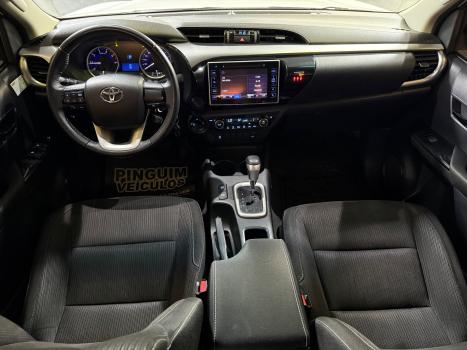 TOYOTA Hilux Caminhonete 2.8 16V 4P SR 4X4 DIESEL CABINE DUPLA AUTOMTICO, Foto 10