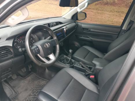 TOYOTA Hilux Caminhonete 2.8 16V 4P SR 4X4 DIESEL CHALLENGE CABINE DUPLA AUTOMTICO, Foto 10