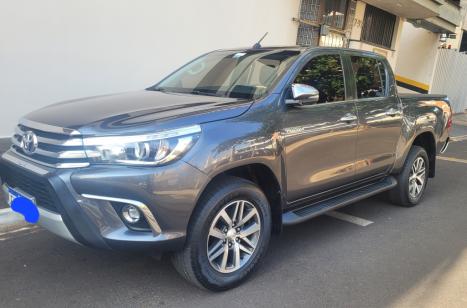 TOYOTA Hilux Caminhonete 2.8 16V SRX 4X4 TURBO DIESEL CABINE DUPLA AUTOMTICO, Foto 2