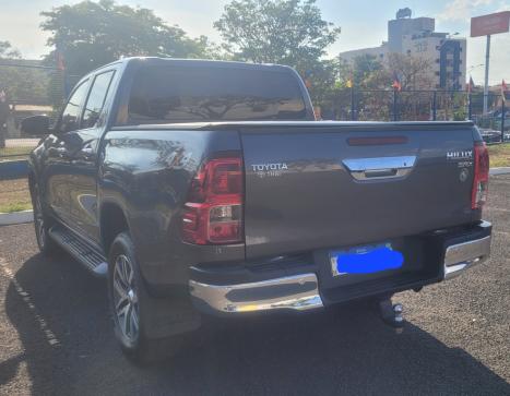 TOYOTA Hilux Caminhonete 2.8 16V SRX 4X4 TURBO DIESEL CABINE DUPLA AUTOMTICO, Foto 9