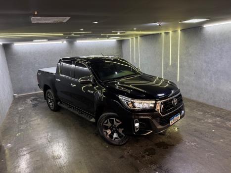 TOYOTA Hilux Caminhonete 2.8 16V SRX 4X4 DIESEL CABINE DUPLA AUTOMTICO, Foto 1
