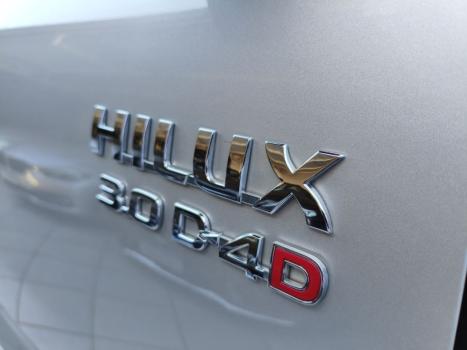 TOYOTA Hilux Caminhonete 3.0 16V 4P 4X4 SRV TURBO DIESEL, Foto 17