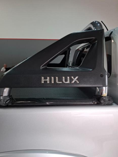 TOYOTA Hilux Caminhonete 2.7 16V 4P SR CABINE DUPLA AUTOMTICO, Foto 10