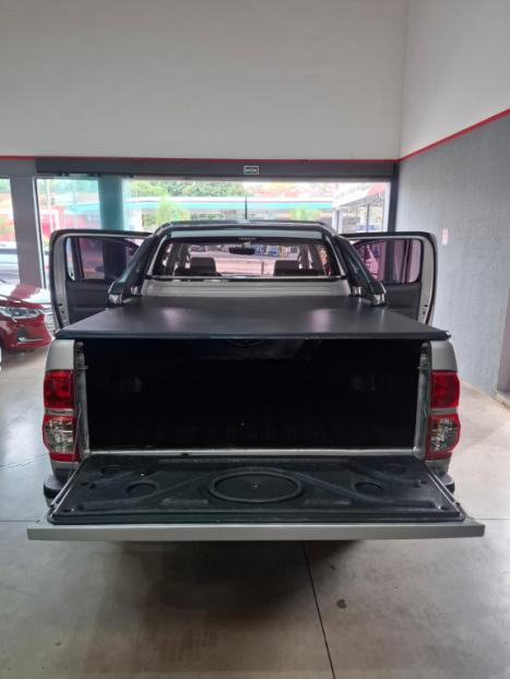 TOYOTA Hilux Caminhonete 2.7 16V 4P SR CABINE DUPLA AUTOMTICO, Foto 19
