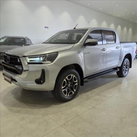 TOYOTA Hilux Caminhonete 2.8 16V SRX 4X4 TURBO DIESEL CABINE DUPLA AUTOMTICO, Foto 3