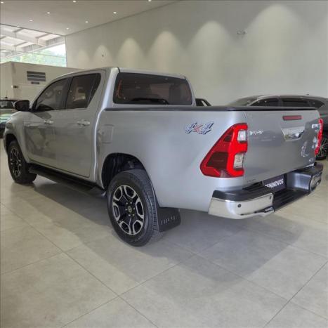TOYOTA Hilux Caminhonete 2.8 16V SRX 4X4 TURBO DIESEL CABINE DUPLA AUTOMTICO, Foto 6