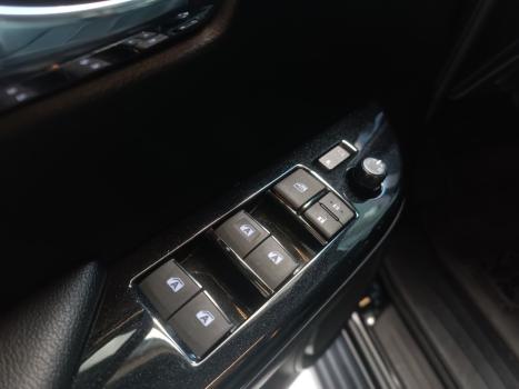 TOYOTA Hilux Caminhonete 2.8 16V SRX 4X4 DIESEL CABINE DUPLA AUTOMTICO, Foto 10